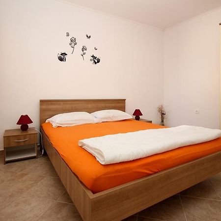 Apartment Drazen Šilo Dış mekan fotoğraf