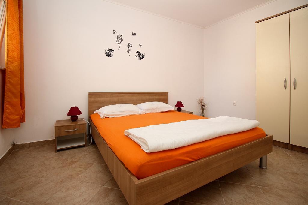 Apartment Drazen Šilo Dış mekan fotoğraf